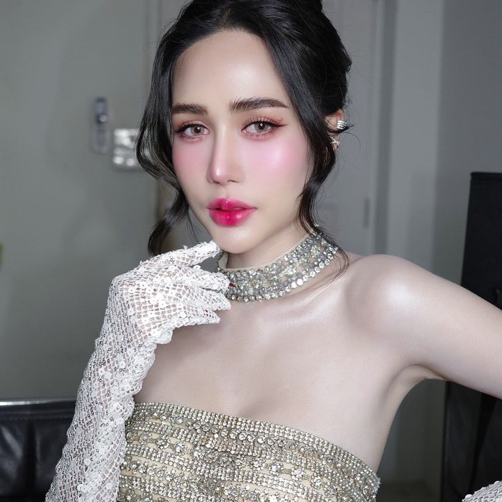 สวัสดีฉันชื่อปุ๊กปิ๊ก