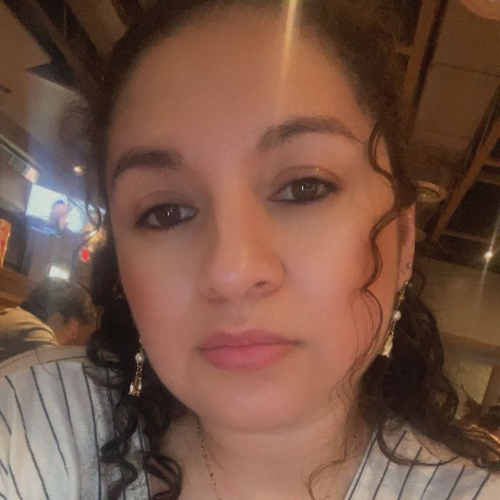 Jenny Alvarado3317 Esperanza❤️