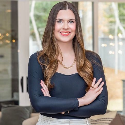 Taylor Zundel 💜 NC Realtor