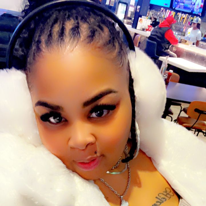 ♐️💜🌈Lora♐️💜🌈
