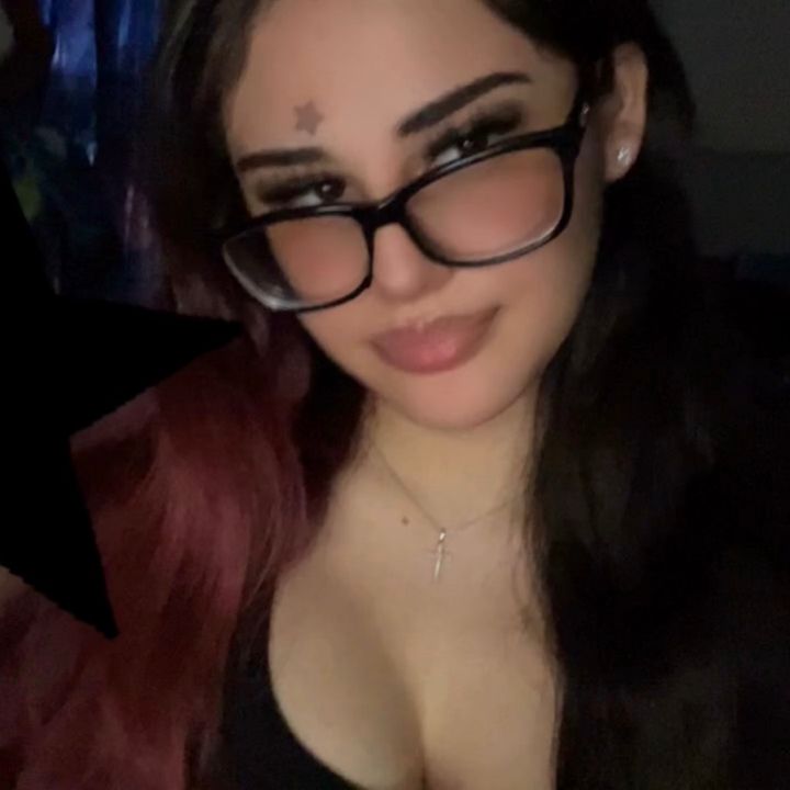ℰ𝓇𝒾𝓀𝒶𝝑𝝔