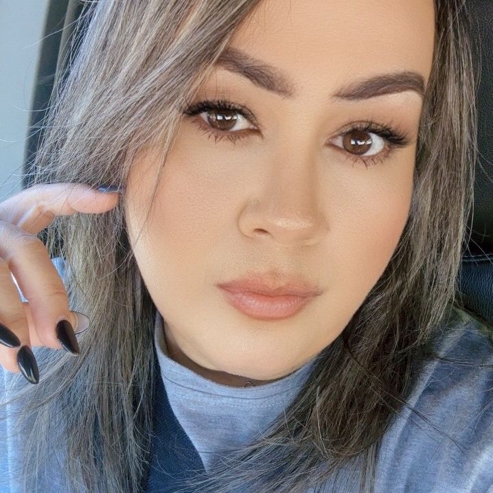 B💋