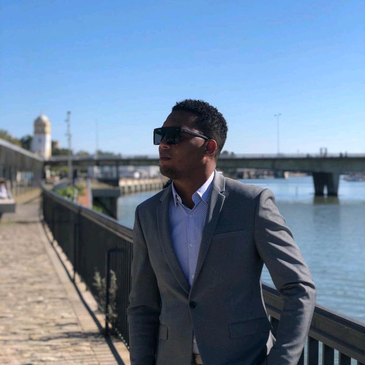 🇩🇴un latino en sevilla ✅