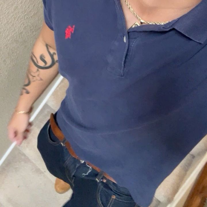 👤