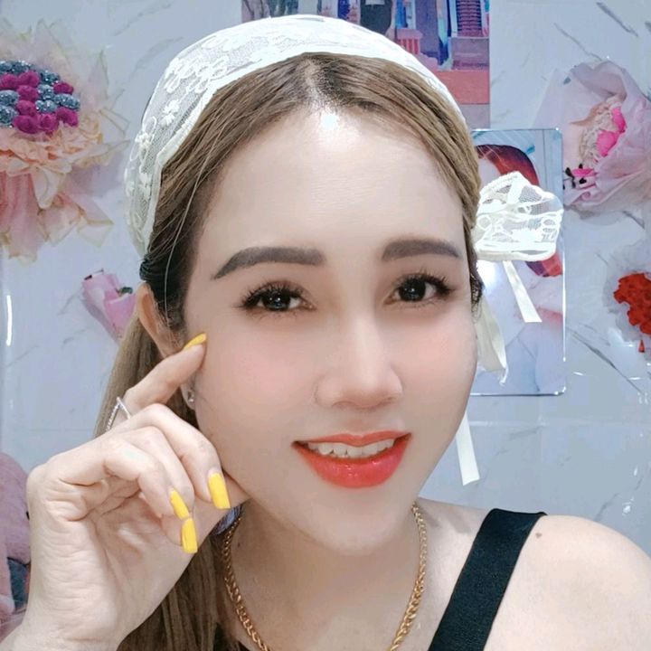 NGUYỄN HÀ 1982