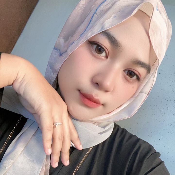 Laysha_novvita