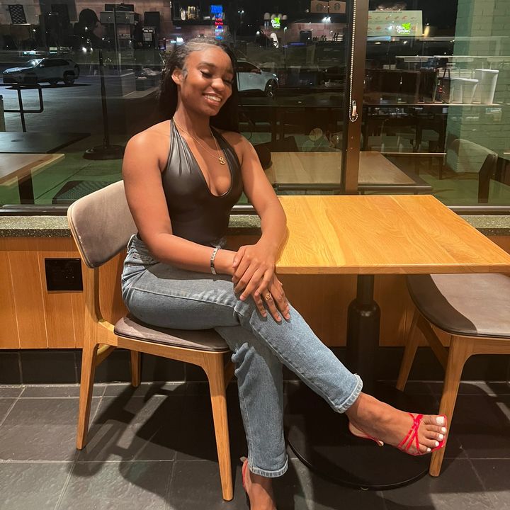 S H E R L B Y❣️