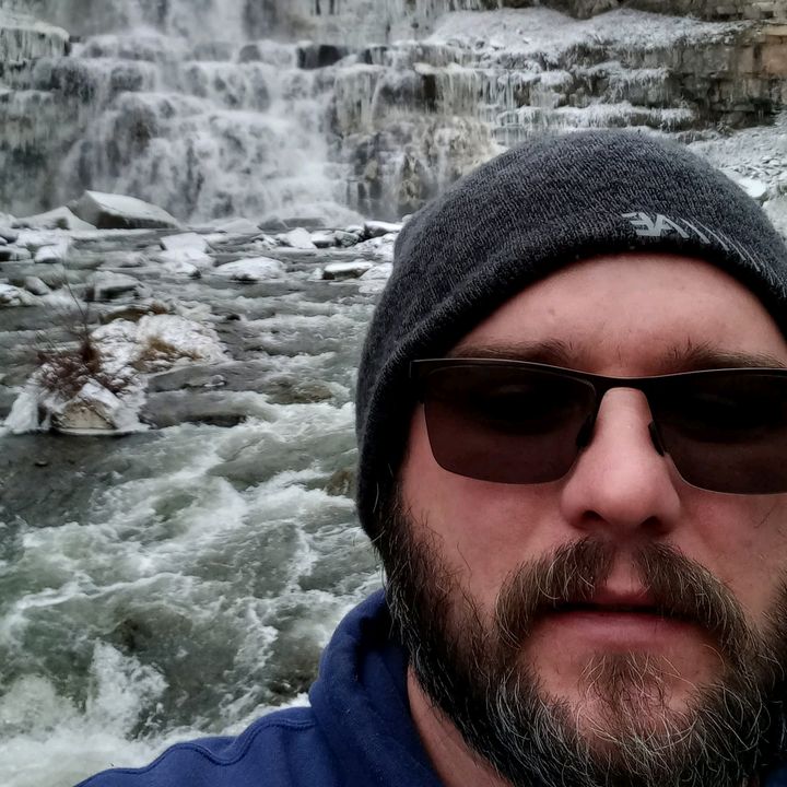Dan Breckenridge23