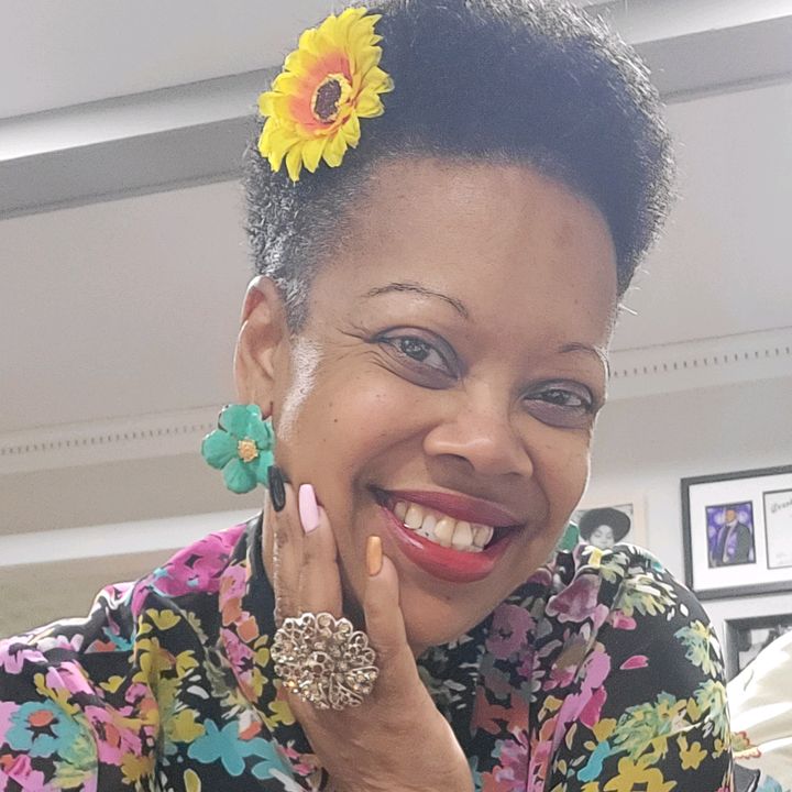 dee sunflower🌻🌻❤🤪GEN X