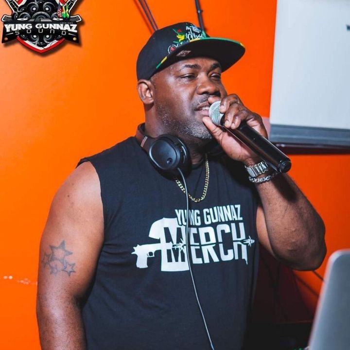 Dj English 100