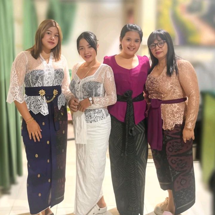 Mahadewispa&salon kesambi