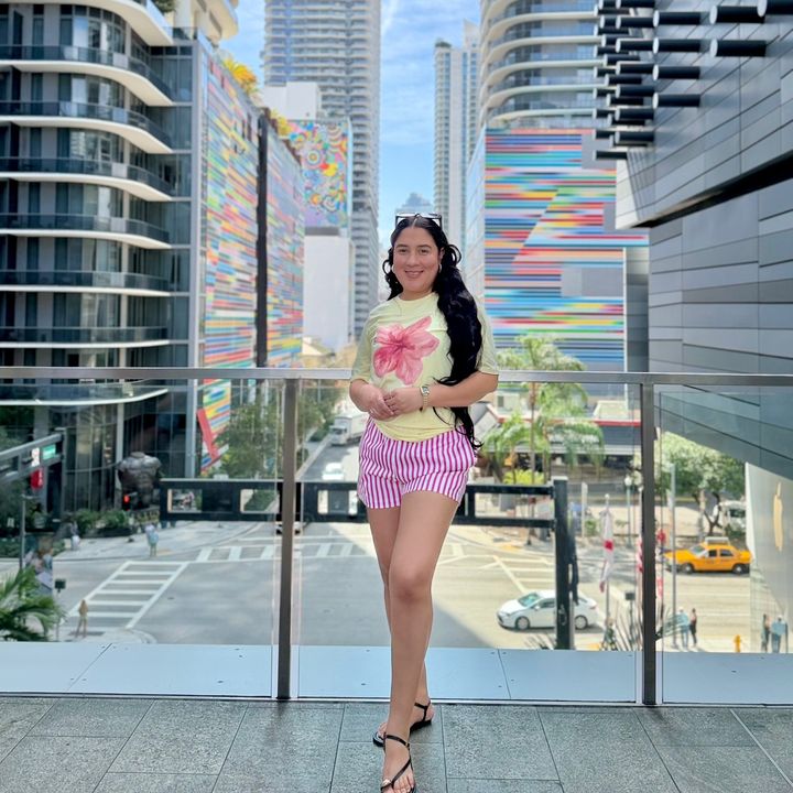 Carol Esquivel 🍒