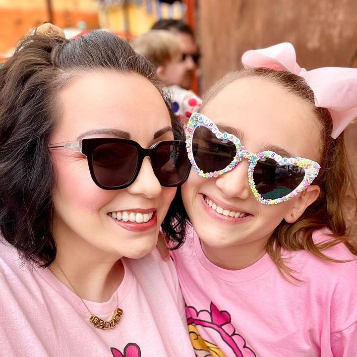 Ashley | SAHM | Disney Obessed