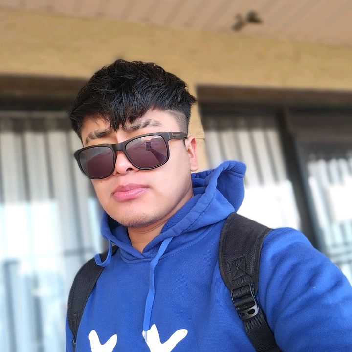 🦁♾️👑Mauricio