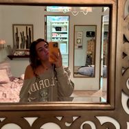 vivianedwardss