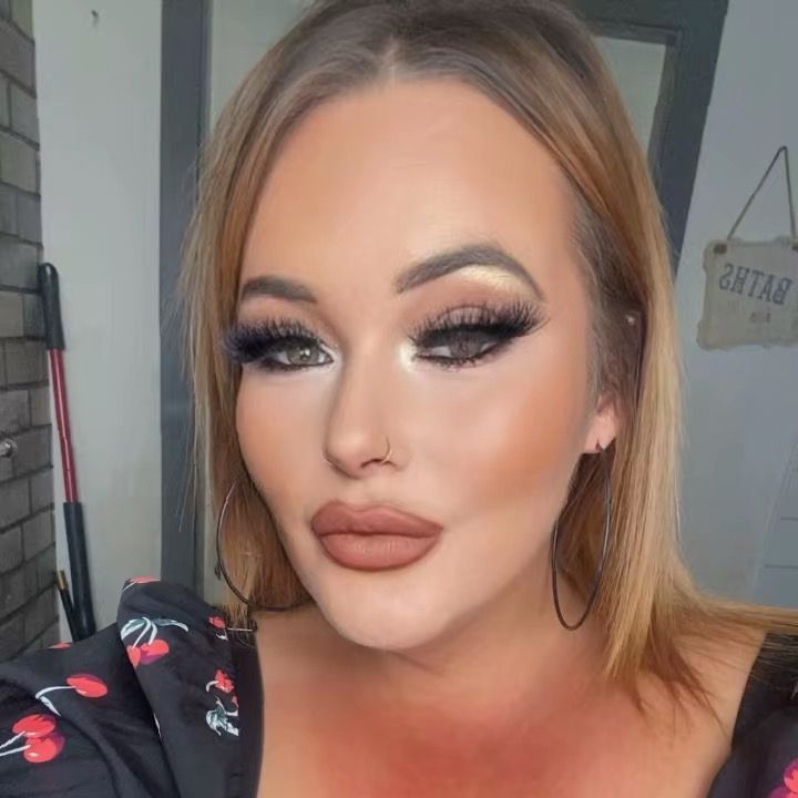 🖤KiRSTYANNE🖤
