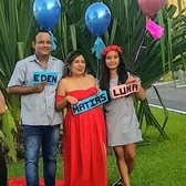 Diana y su familia