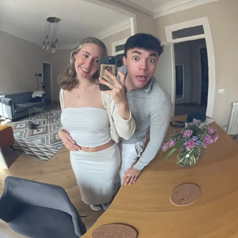 Arwin & Clara 🧑🏽‍🦱👩🏼