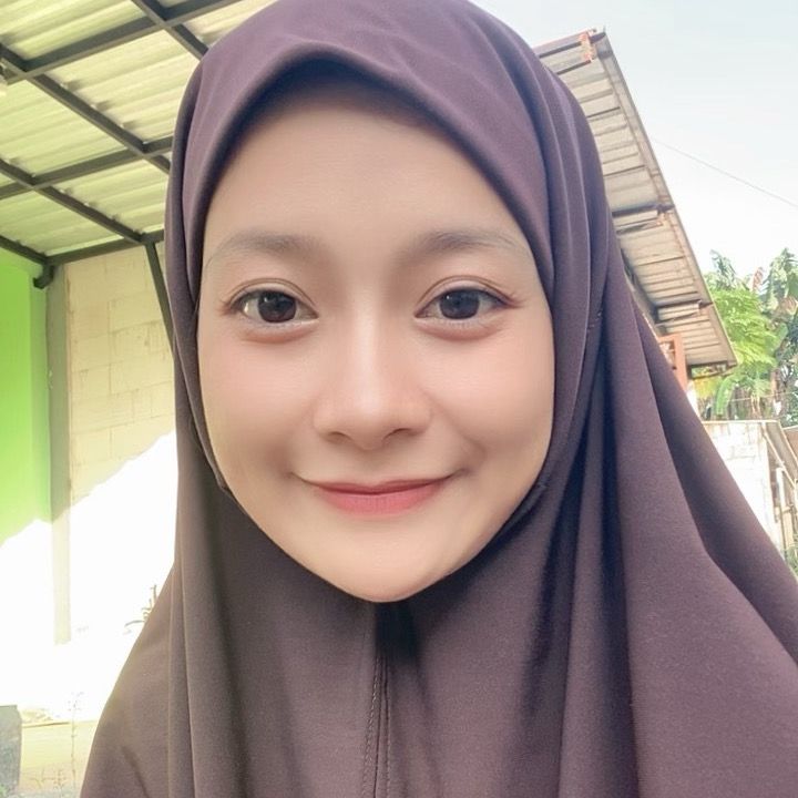Nadhira 🦋