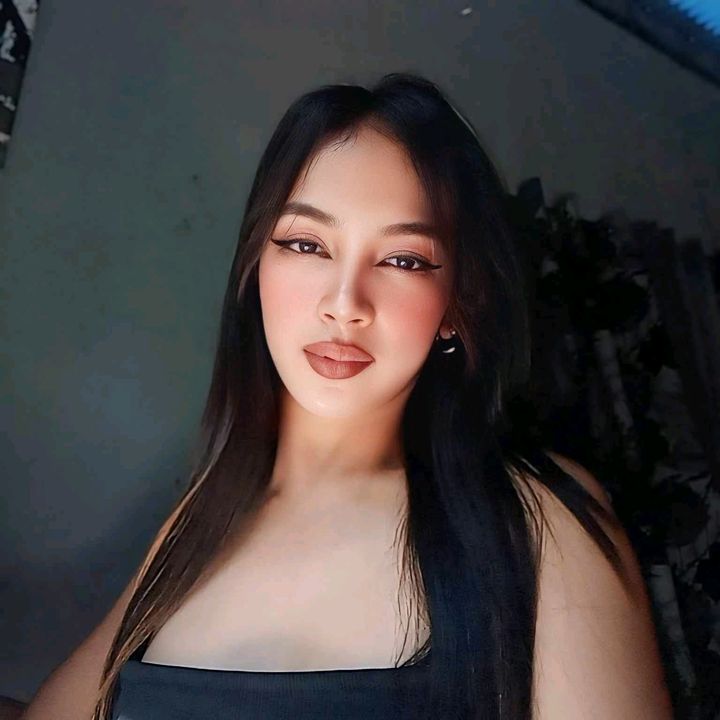 DANIELLA