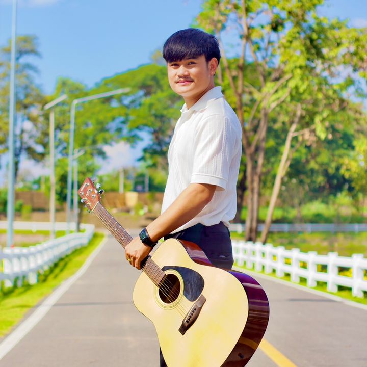 ပိုၼ်းလႅင်း