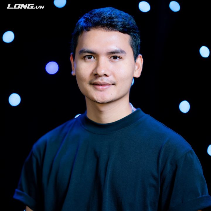 Quang Vinh Artist