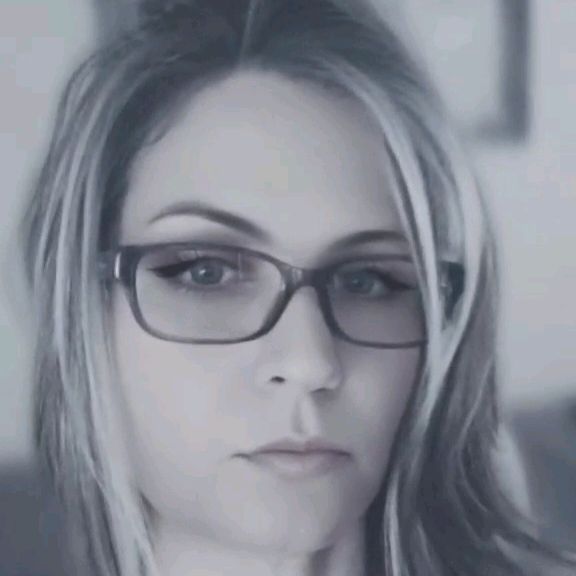 Chrissie Rogers ᥫ᭡Real Talk