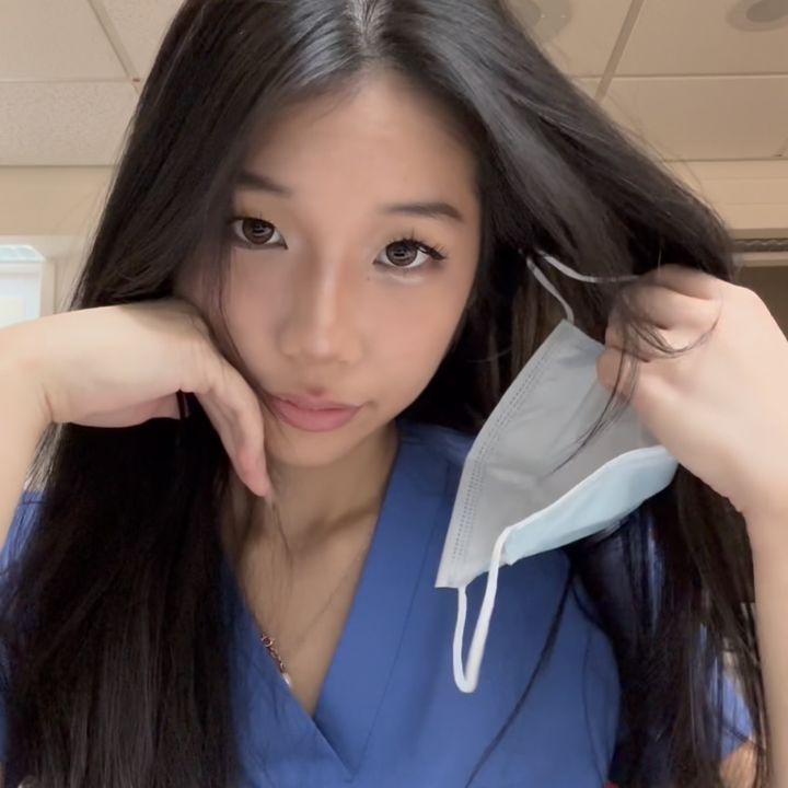 annetteinscrubs