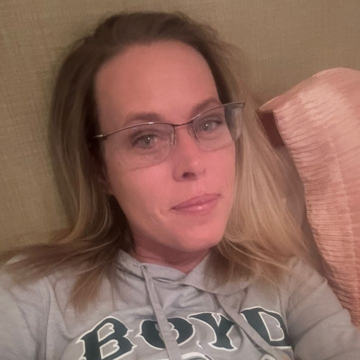 Mom83