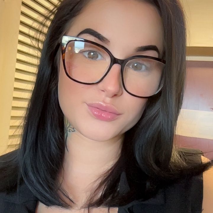 Rae.TheStenographer