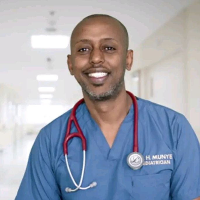 Dr. Hassan Munyé