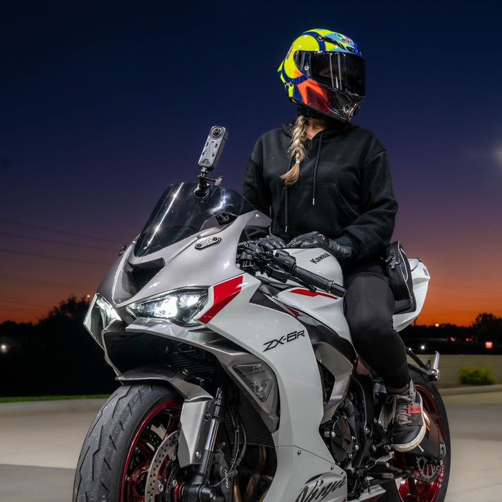 Tonya_FL_ZX6R
