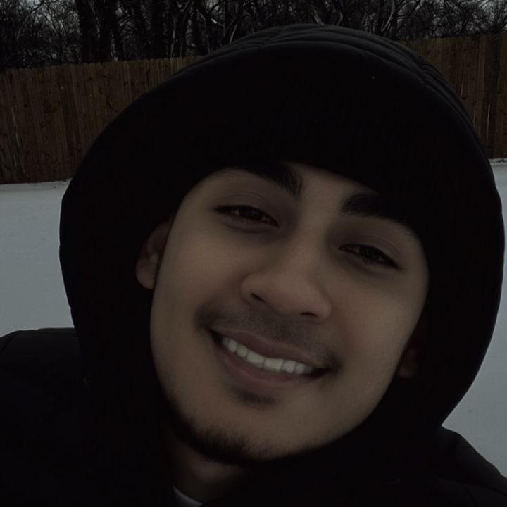 @JOSUE_504🇭🇳⚽️🤍 🐧