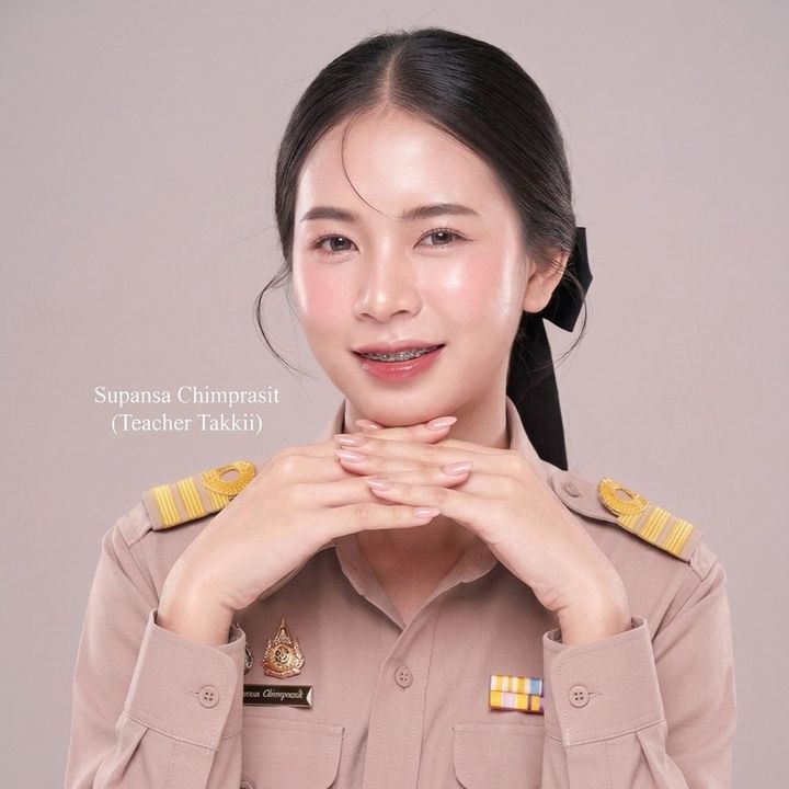 ครูตั๊ก :)