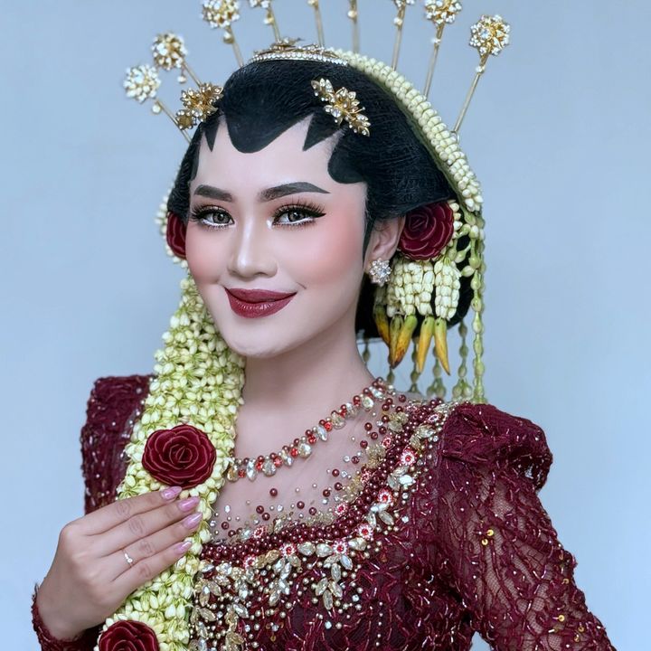 Sukma Hapsari • MUA Grobogan
