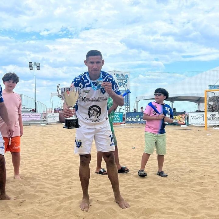 Adolfo salvadoreño