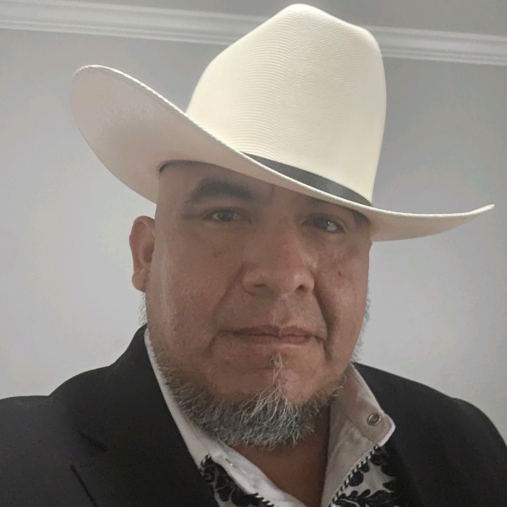 Luis Btorres