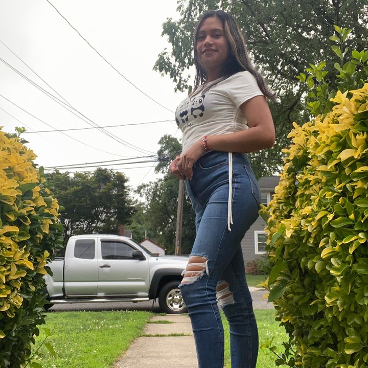 Marta Hernández🩷👧🩷👧💙👶