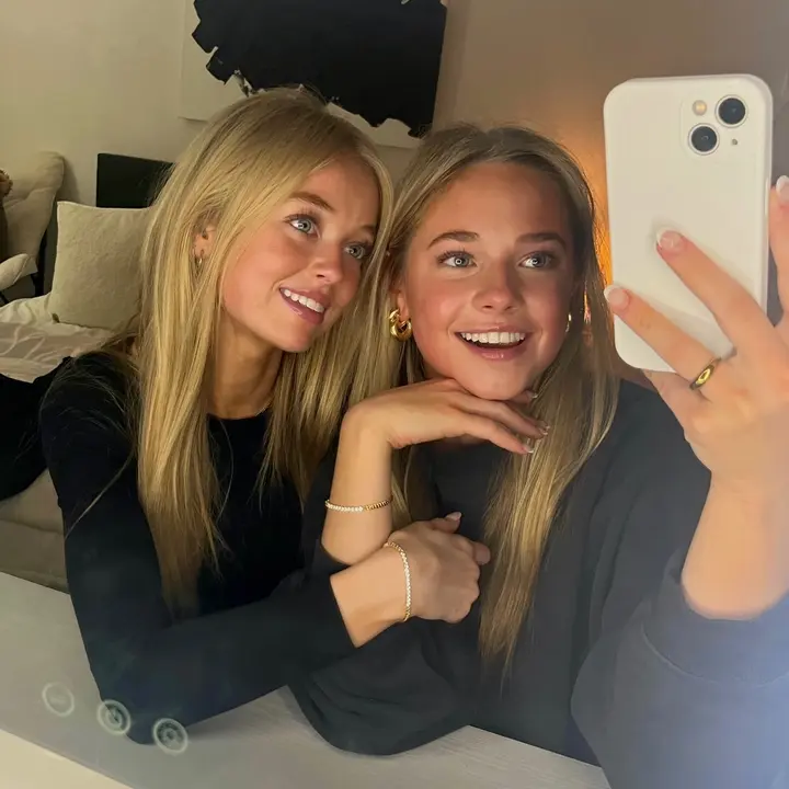 mira and jojo