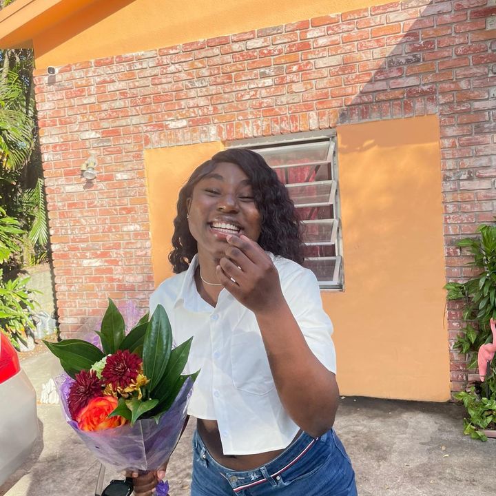 💞Mrs_djoulaissa🙈