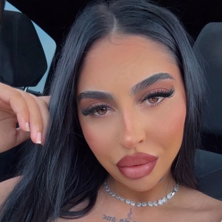 𝒜𝓁𝒾𝓈𝒾𝒶 🍫
