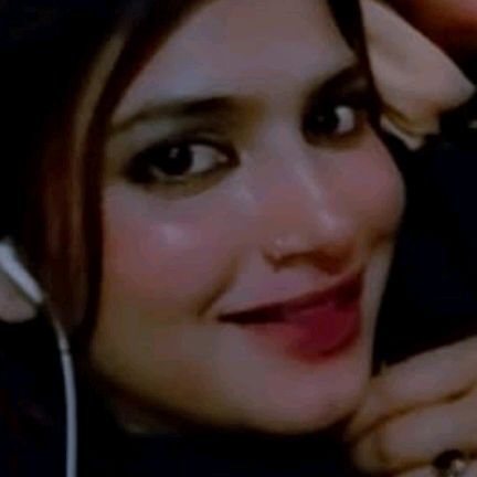 ❤️Ayesha❤️ Gul🥀