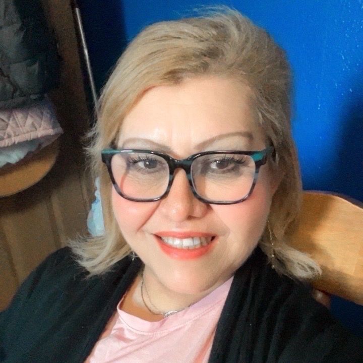 María Parada 26