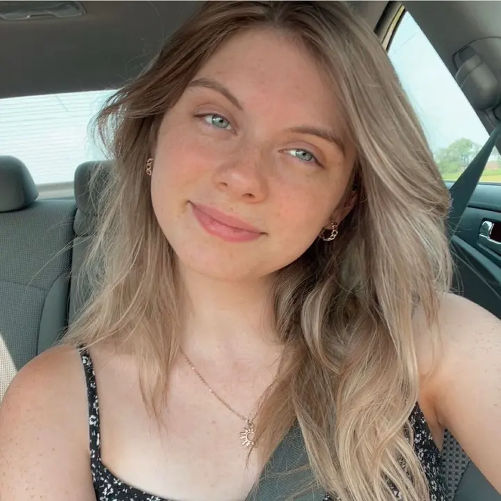 sarah elizabeth 🍵