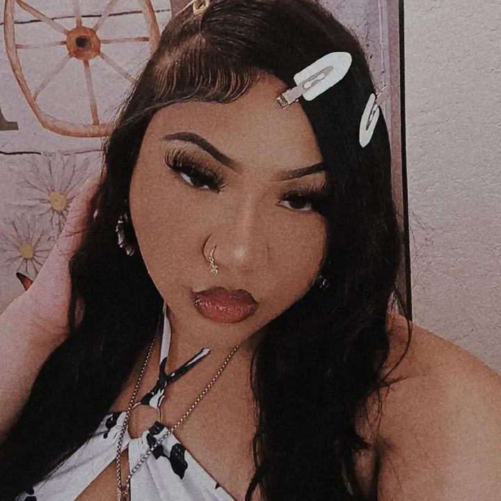 YAYA🦋