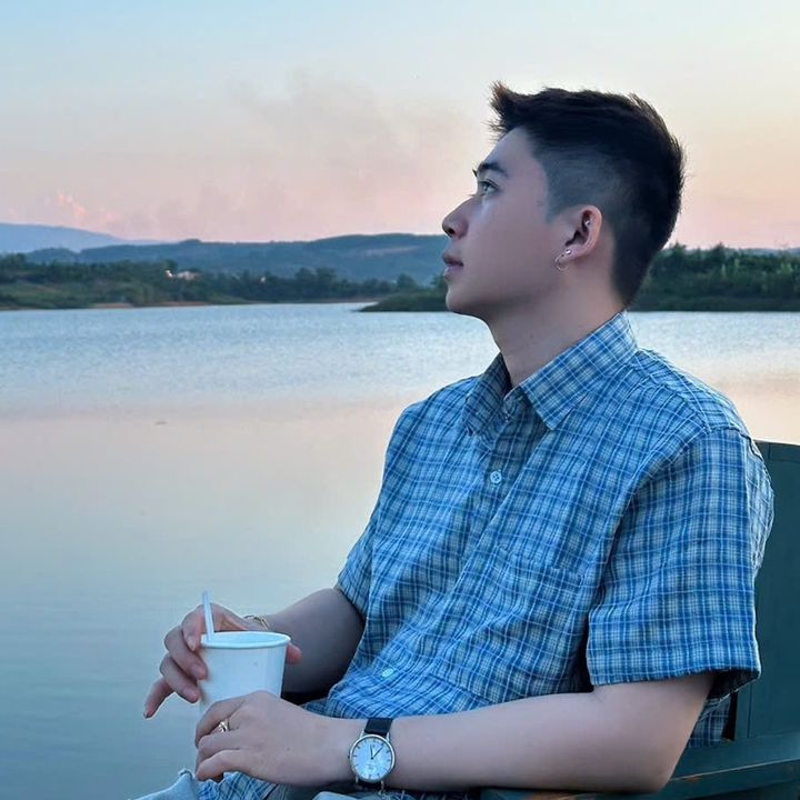 Mua Bán Kênh TikTok - Giang