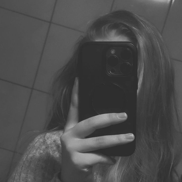 marinaamelie🖤