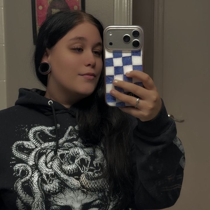 ❄️🩵LivingDeadGirl/Rokii🧡🔥
