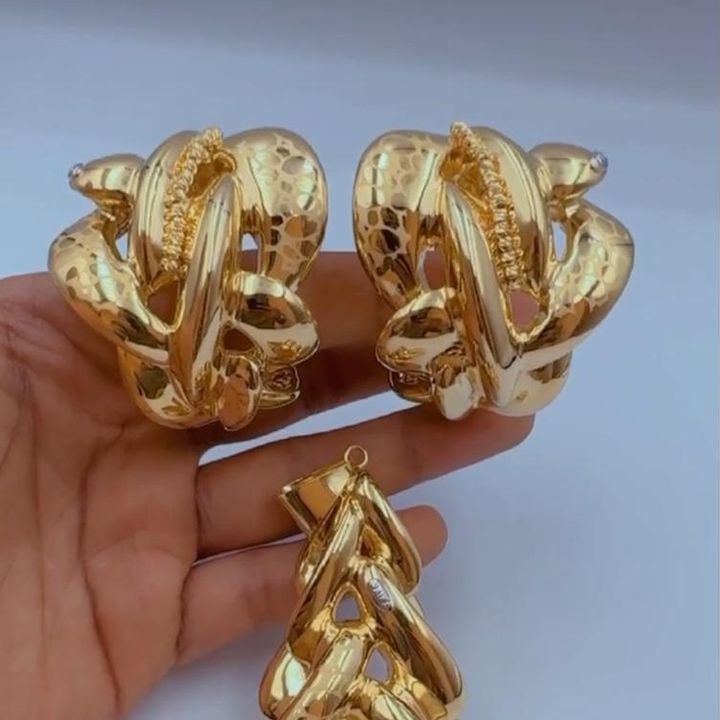 Everything Bygold Store