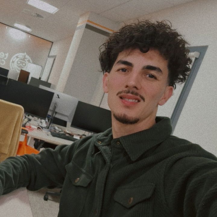 Adam 🍁